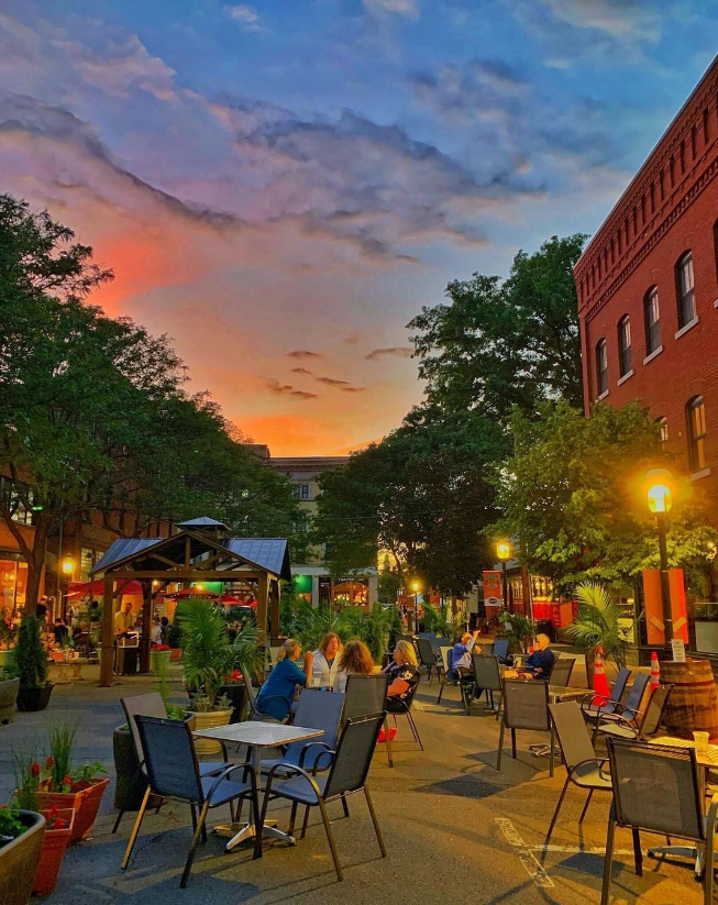 Summer On Strong WednesdayMonday, May 31stSeptember 4th Northampton MA Events